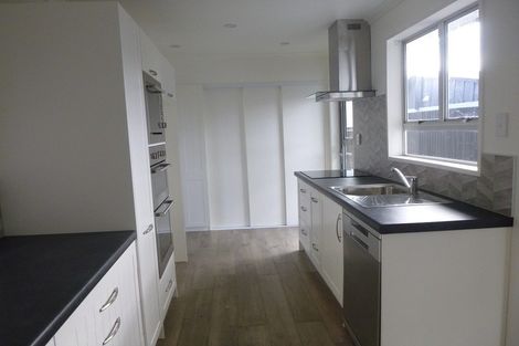 Photo of property in 4 Turakina Street, Westbrook, Palmerston North, 4412