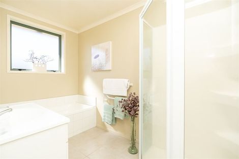 Photo of property in 11 Mckenzie Place, Rototuna North, Hamilton, 3210