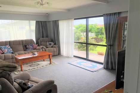 Photo of property in 17 Winston Street, Tikipunga, Whangarei, 0112
