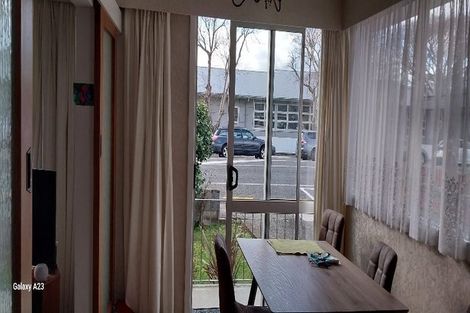 Photo of property in 2/166 Waterloo Road, Hutt Central, Lower Hutt, 5010