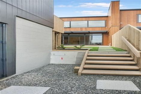 Photo of property in 9 Hudson Bay Road, Hobsonville, Auckland, 0616