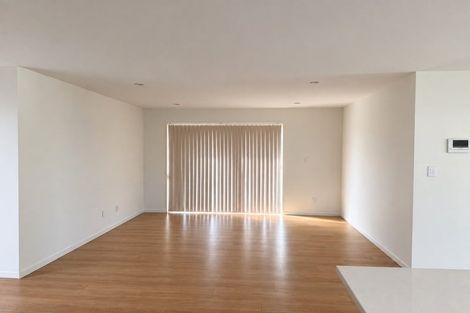 Photo of property in 45 Carnoustie Drive, Wattle Downs, Auckland, 2103