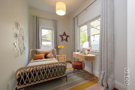 Photo of property in 6 Albert Street, Riverhead, 0820