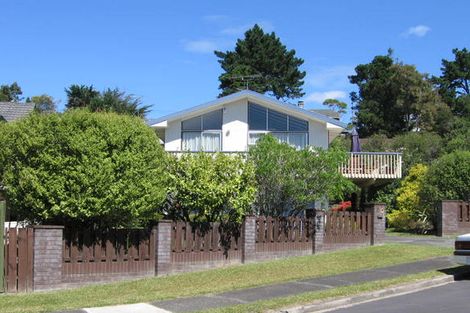 Photo of property in 3 Serrata Place, Browns Bay, Auckland, 0630