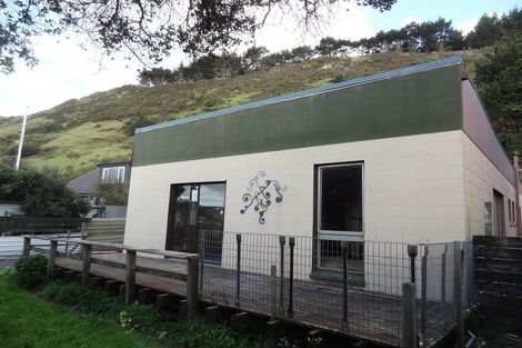 Photo of property in 125 Maunsell Road, Port Waikato, Tuakau, 2695