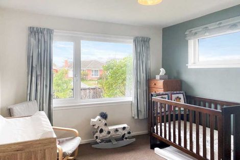 Photo of property in 92 Kendal Avenue, Burnside, Christchurch, 8053