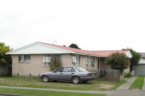 Photo of property in 24 Kuaka Crescent, Bromley, Christchurch, 8062