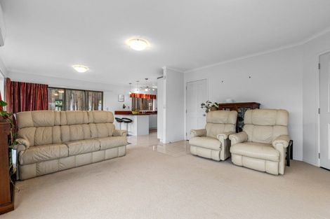 Photo of property in 13a Chevron Drive, Bellevue, Tauranga, 3110