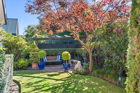 Photo of property in 5 Amesbury Mews, Avonhead, Christchurch, 8042