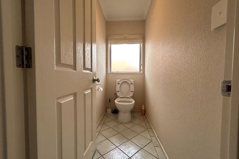 Photo of property in 74 Westerham Drive, Dannemora, Auckland, 2016