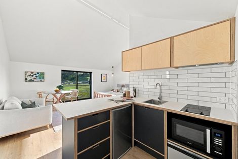 Photo of property in 5 Jahan Lane, Cashmere, Christchurch, 8022