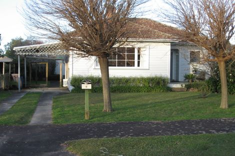 Photo of property in 6 Saint Olpherts Avenue, Hamilton East, Hamilton, 3216