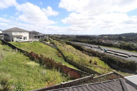 Photo of property in 109 Mackay Drive, Greenhithe, Auckland, 0632