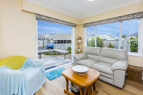Photo of property in 7 Te Puni Grove, Elderslea, Upper Hutt, 5018