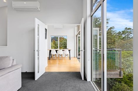 Photo of property in 4d Harmans Road, Lyttelton, 8082