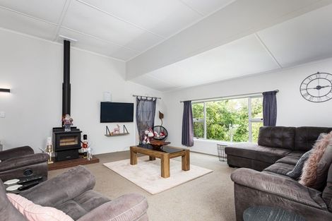 Photo of property in 2 Windsor Road, Waipawa, 4210