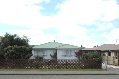 Photo of property in 19 Cox Street, Ashburton, 7700