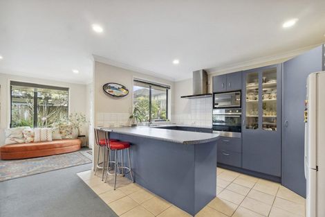 Photo of property in 17 Rathmar Drive, Manurewa, Auckland, 2105