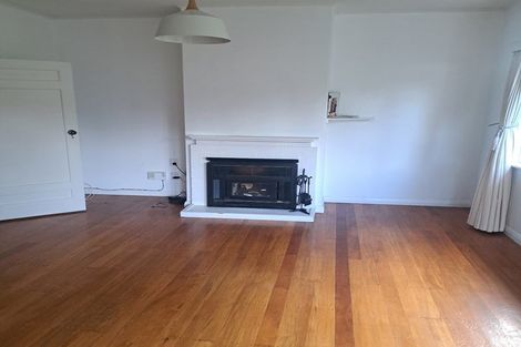 Photo of property in 51 Albemarle Road, Northland, Wellington, 6012