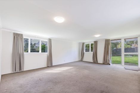 Photo of property in 35 Nile Road, Kelston, Auckland, 0602