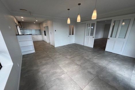 Photo of property in 2/170 Bucklands Beach Road, Bucklands Beach, Auckland, 2012