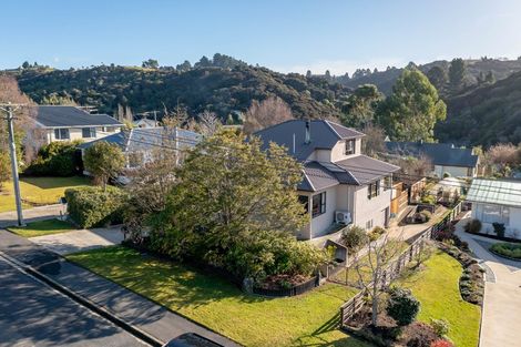 Photo of property in 27 Martin Road, Fairfield, Dunedin, 9018