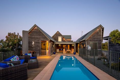 Photo of property in 102 Tokongawa Drive, Kaiteriteri, Motueka, 7197