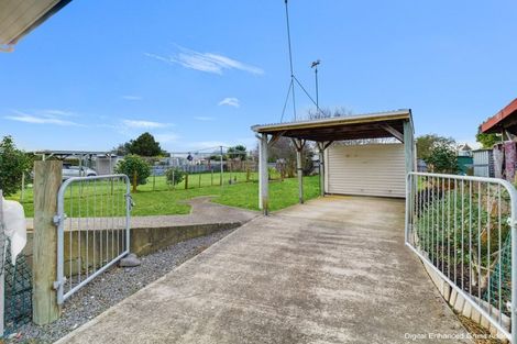 Photo of property in 21 Robert Street, Marton, 4710