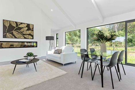 Photo of property in 8 Molly Place, Southbridge, 7602