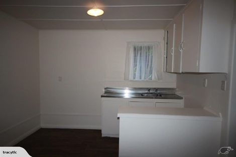 Photo of property in 6 Lee Road, Hannahs Bay, Rotorua, 3010