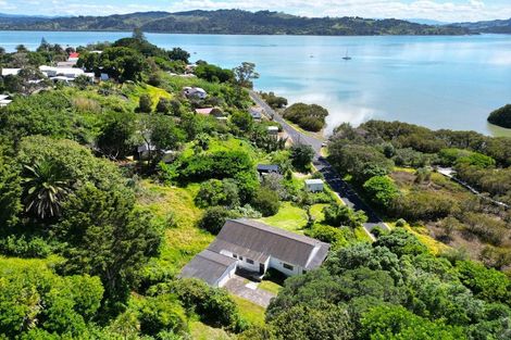 Photo of property in 33 Clendon Esplanade, Rawene, Kaikohe, 0473