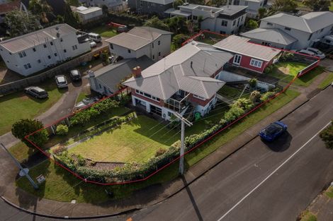 Photo of property in 93 Oceanview Road, Mount Maunganui, 3116