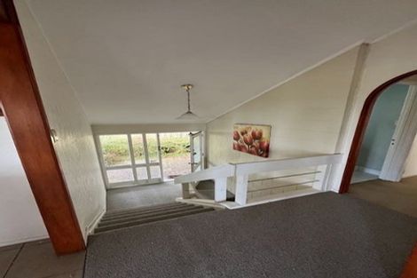 Photo of property in 27 Springfield Street, Forrest Hill, Auckland, 0620