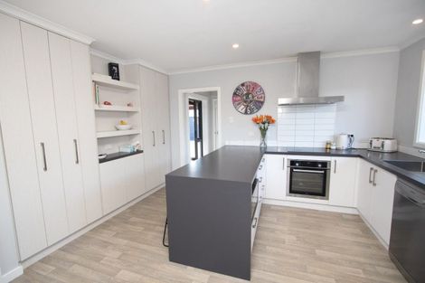 Photo of property in 71 Thomson Street, Tinwald, Ashburton, 7700