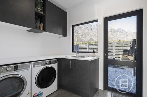 Photo of property in 9 Falconer Rise, Jacks Point, Queenstown, 9371