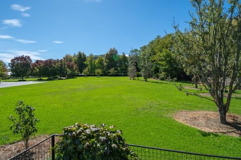 Photo of property in 32 Royd Road West, Makauri, Gisborne, 4071