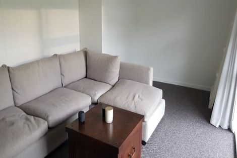 Photo of property in 2/7 Walter Street, Hauraki, Auckland, 0622