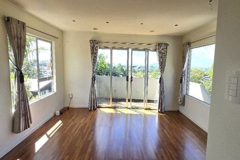 Photo of property in 2/167 Coronation Road, Hillcrest, Auckland, 0627