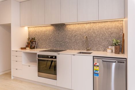 Photo of property in 2/251 Madras Street, Christchurch Central, Christchurch, 8011