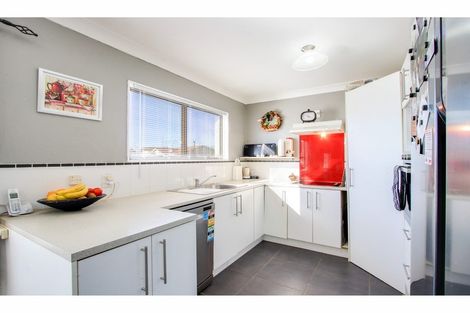 Photo of property in 51 Lanark Crescent, Tamatea, Napier, 4112