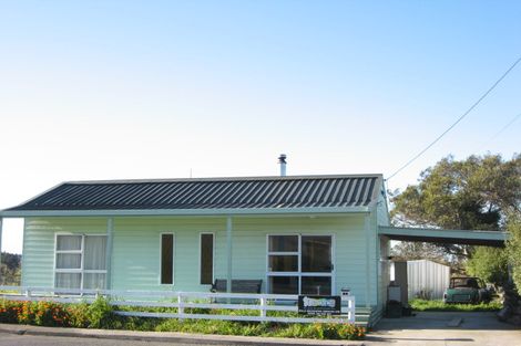 Photo of property in 24 Criterion Street, Bulls, 4818