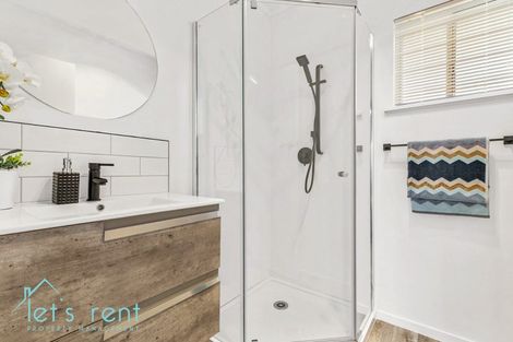 Photo of property in 2/25 Pinedale Place, Henderson, Auckland, 0610