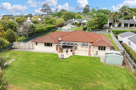 Photo of property in 34 Station Road, Huapai, Kumeu, 0810