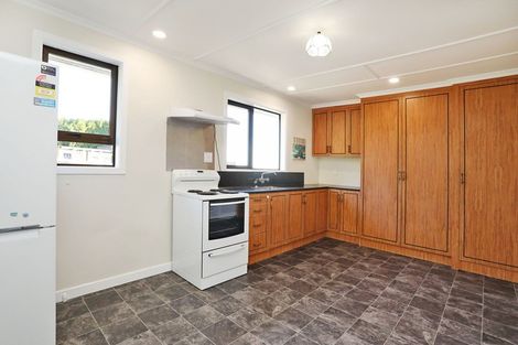 Photo of property in 10 Raymond Street, Bluff, 9814