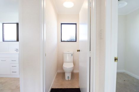 Photo of property in 9 Rolleston Street, Hokowhitu, Palmerston North, 4410