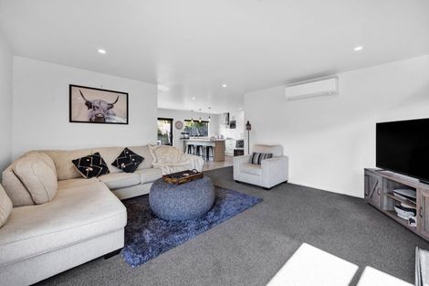 Photo of property in 14 Mahoe Street, Inglewood, 4330