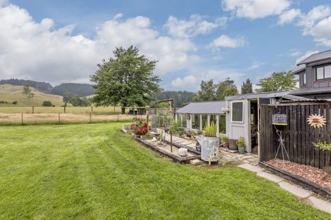 Photo of property in 304 Whitecliffs Road, Whitecliffs, Coalgate, 7673