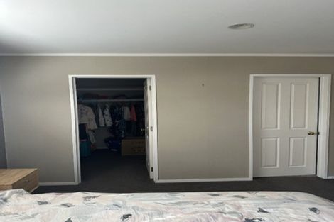 Photo of property in 2/16 Belgate Place, Somerville, Auckland, 2014