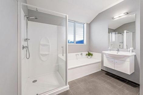 Photo of property in 77 North Terrace, Darfield, 7510