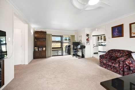 Photo of property in 14 Colstone Street, Glenview, Hamilton, 3206